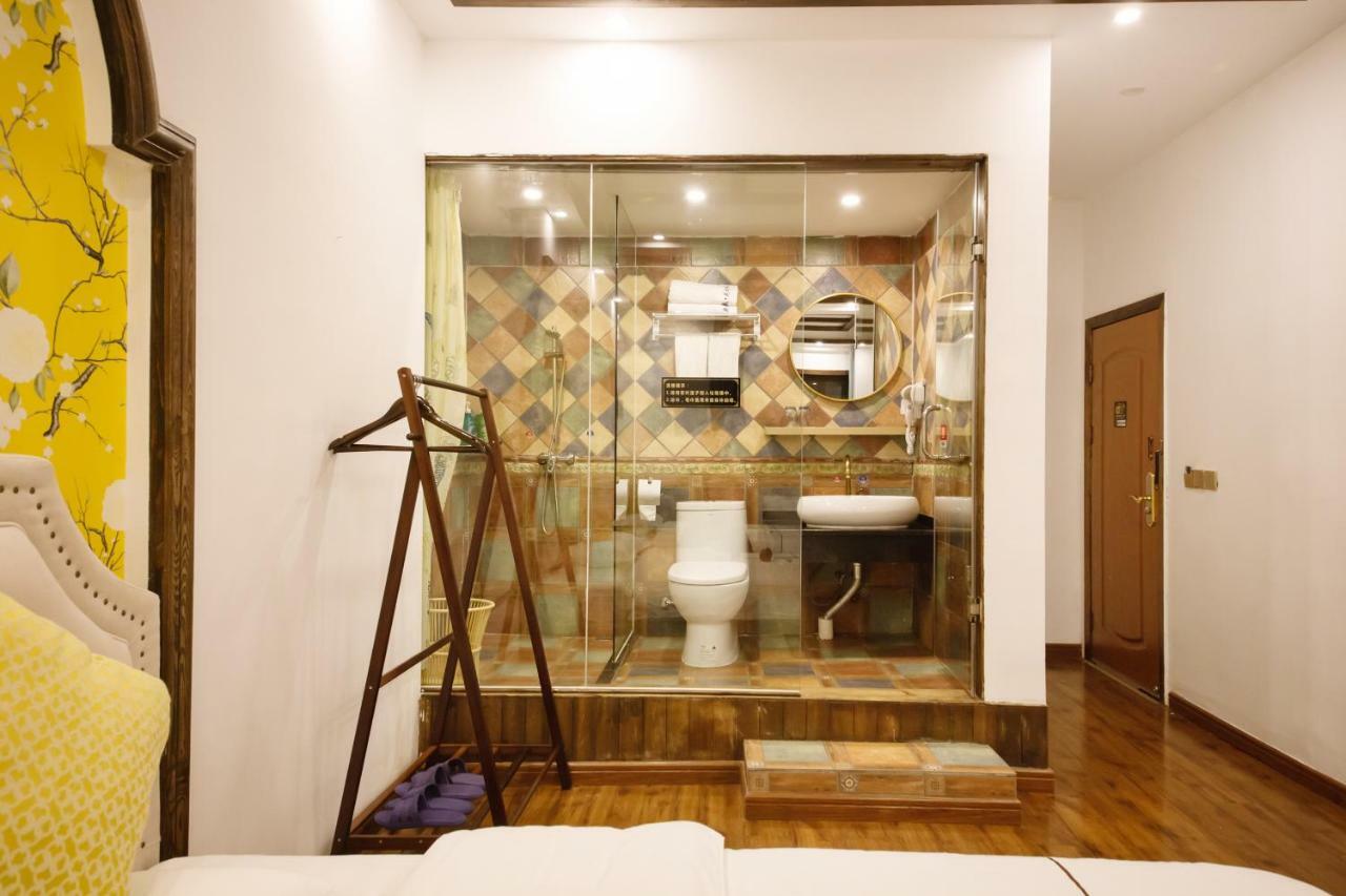 Fenghuang Slowly Time Inn Экстерьер фото